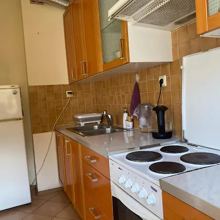 Zwykle Mieszkanie Na Wilenska, Trzy Przystanki Do Starego Miasta,dwa Przystanki Do Szpitala Praskiego,одна остановка транспорта до офиса для прохождения теста Ces для моряков *