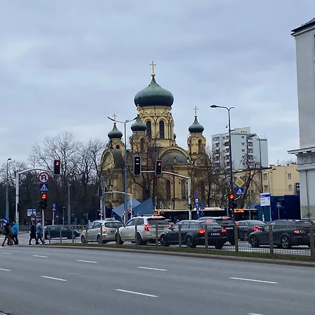 Zwykle Mieszkanie Na Wilenska, Trzy Przystanki Do Starego Miasta,dwa Przystanki Do Szpitala Praskiego,одна остановка транспорта до офиса для прохождения теста Ces для моряков * 바르샤바